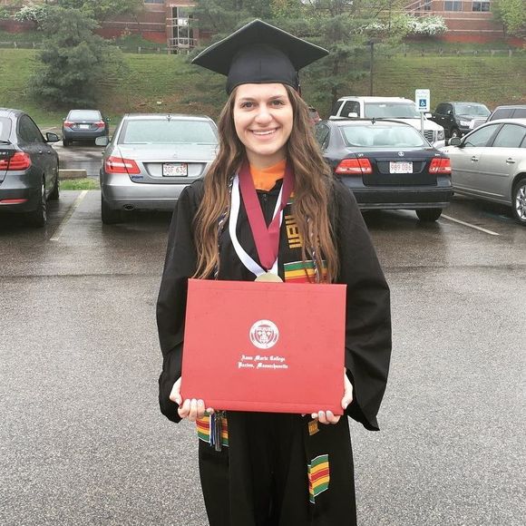 Meet your Posher, Lauren - Picture 1 of 1